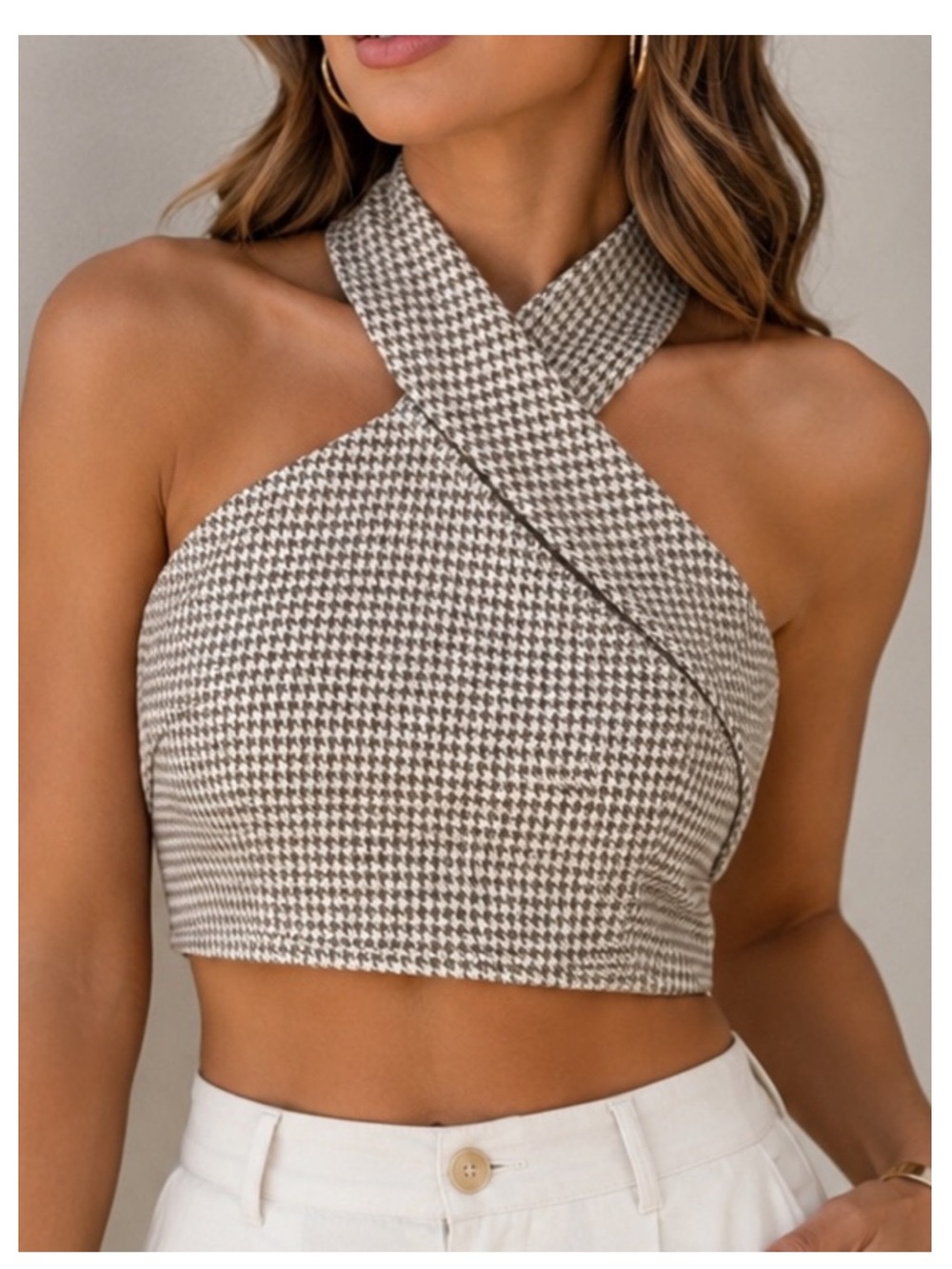 🟠NWT BAEVELY Gingham Halter Crop Top in Taupe/Ivory